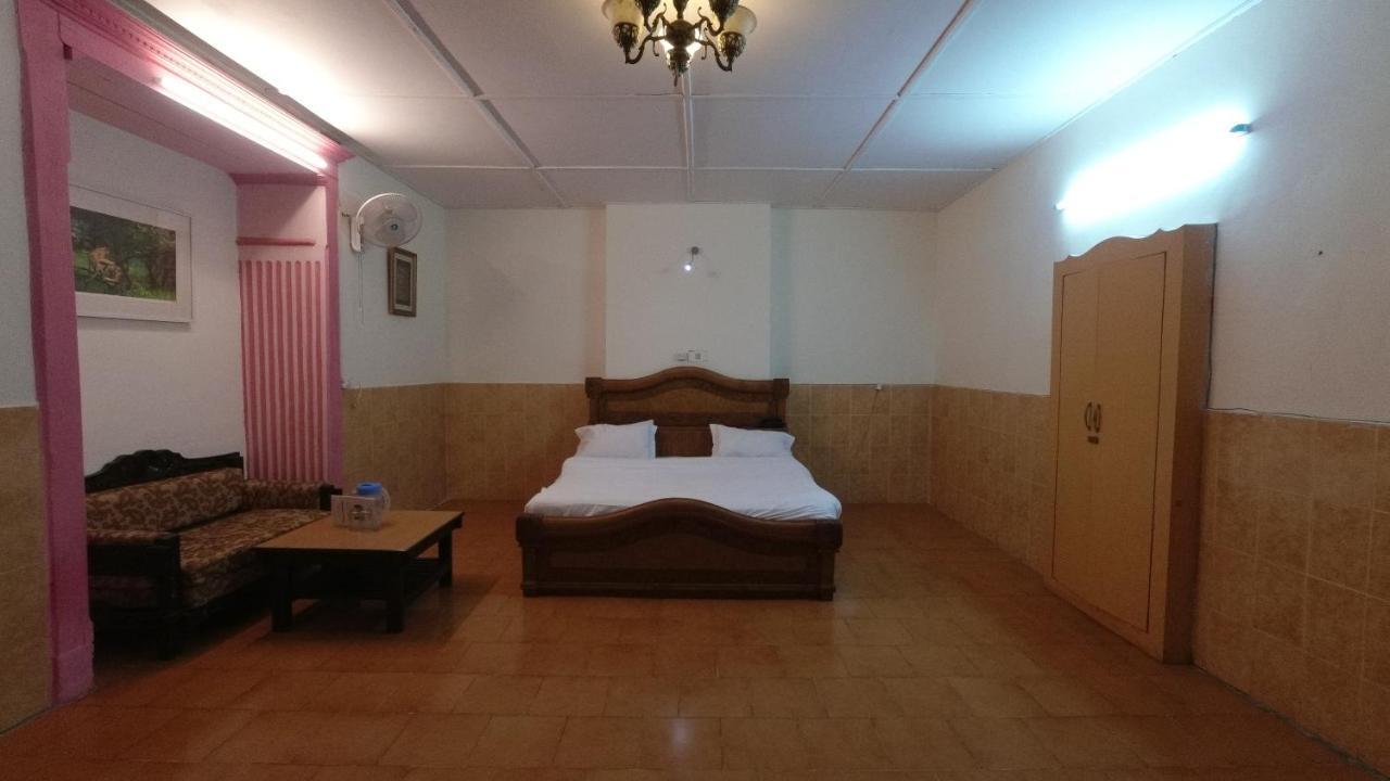 Shingar Hotel Mussoorie Mallroad Екстериор снимка
