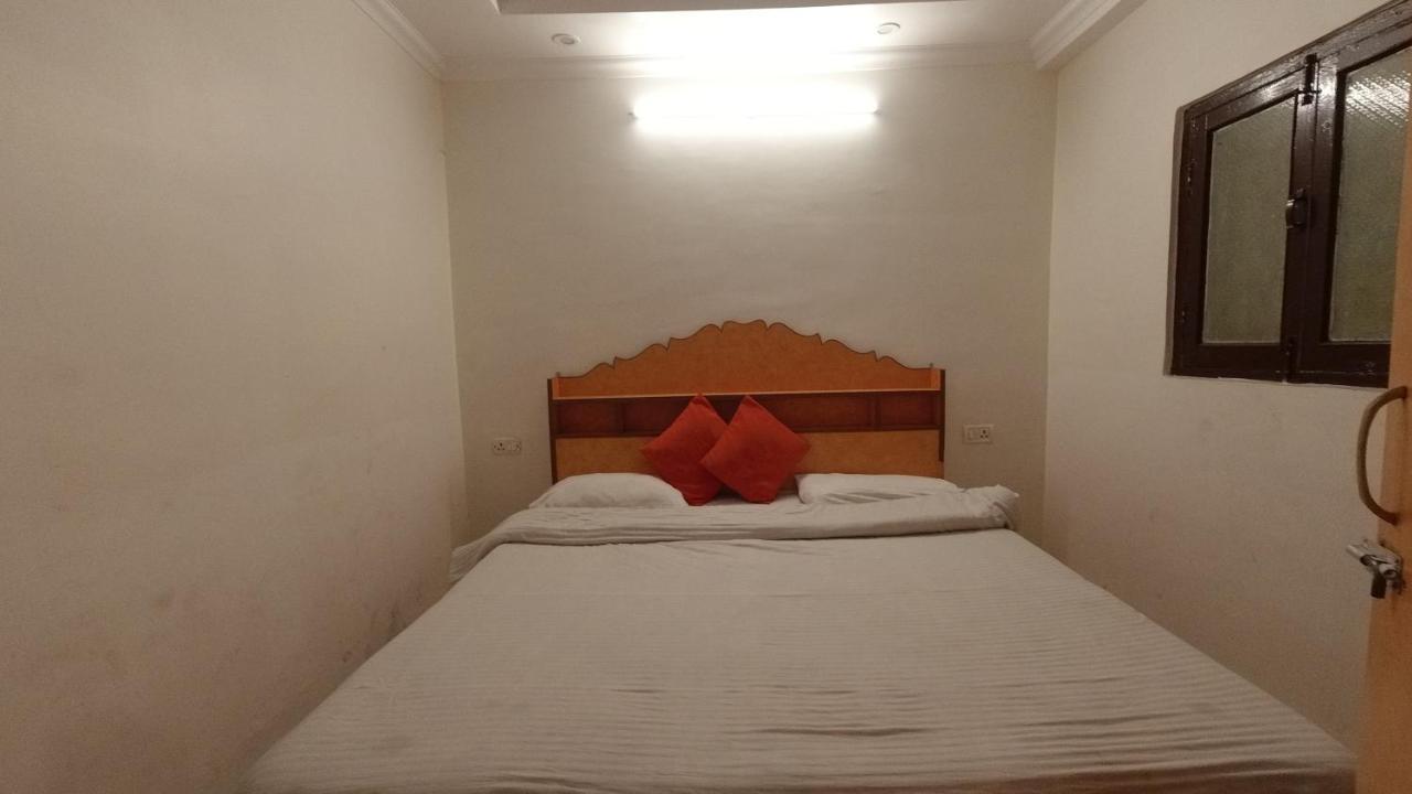 Shingar Hotel Mussoorie Mallroad Екстериор снимка